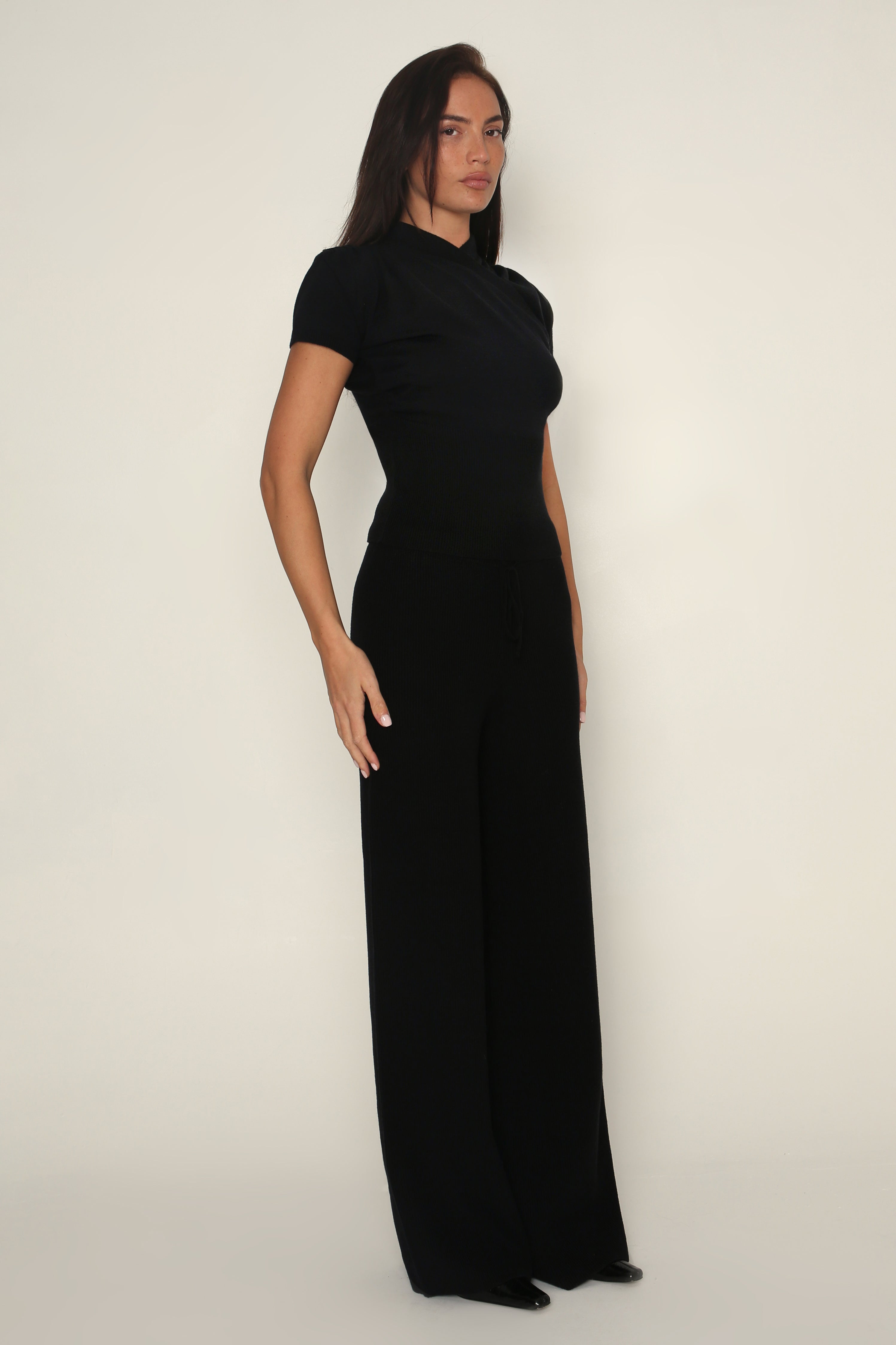 Fine Knit Wide Leg Trousers in Black