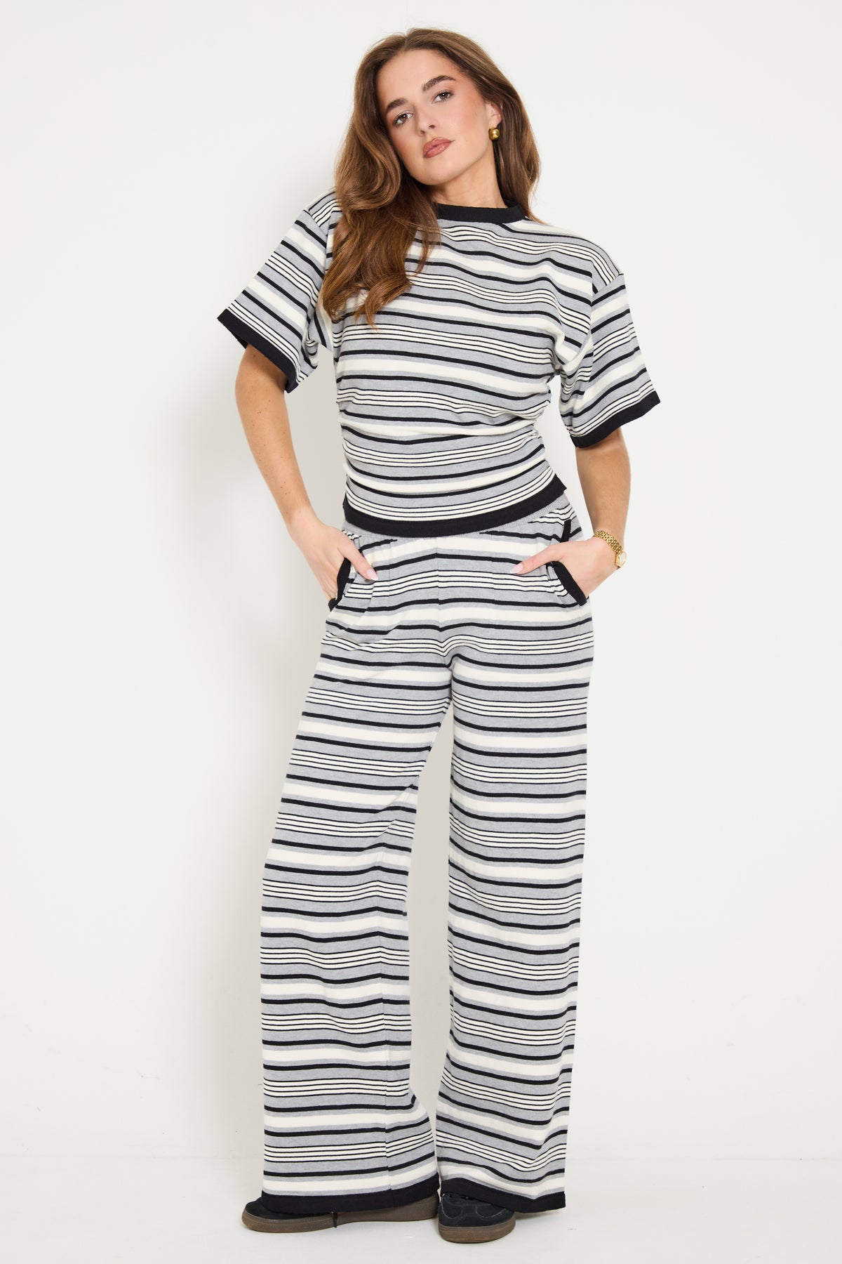 Stripe Ruched Side Tee in Grey