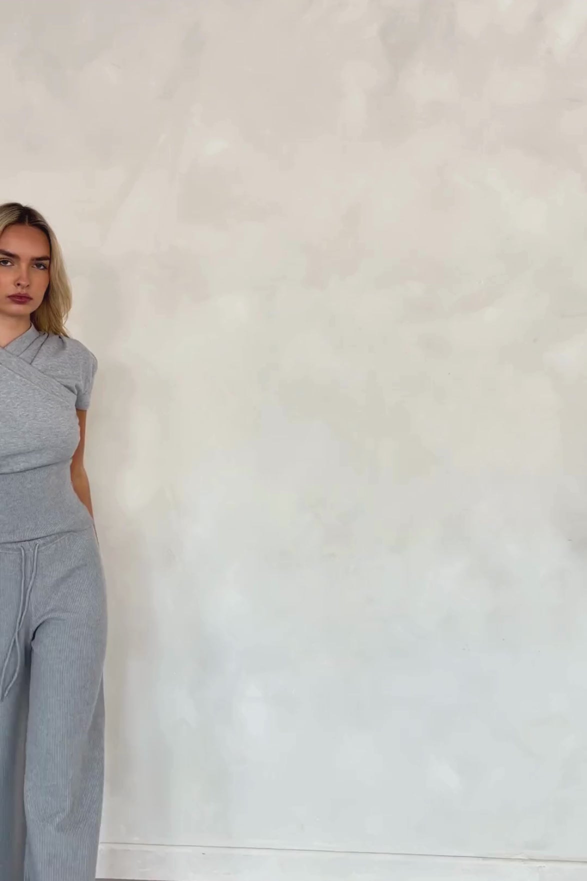 Fine Knit Wide Leg Trousers in Grey